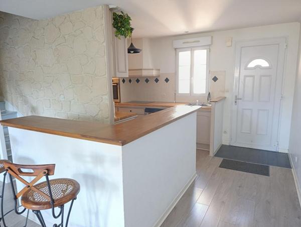 Maison Saint Pierre Du Perray 103 m2 au sol