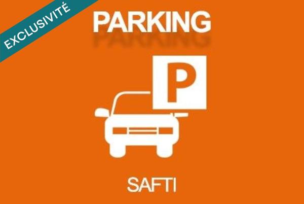 Place de parking en sous sol à 10 minutes à pieds ligne 8 école vétérinaire à Maisons Alfort.