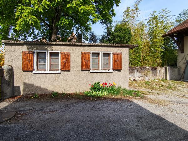 Appartement à rénover 1 pièce - 19,67m² - THONON LES BAINS (74)