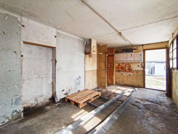 Appartement à rénover 1 pièce - 19,67m² - THONON LES BAINS (74)