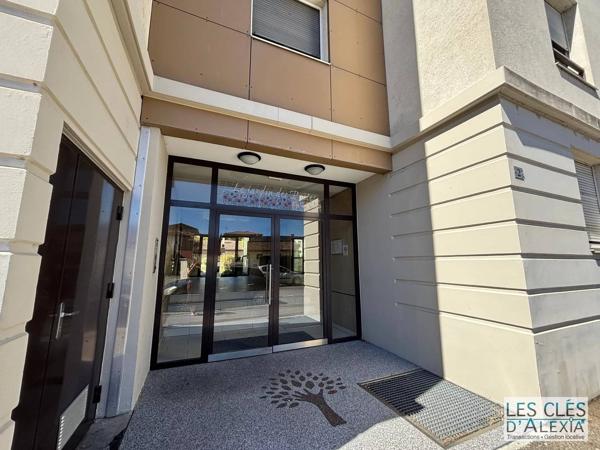 VAULX-EN-VELIN – T4 de 89,33 m² avec terrasse, jardin privatif et garage double en sus