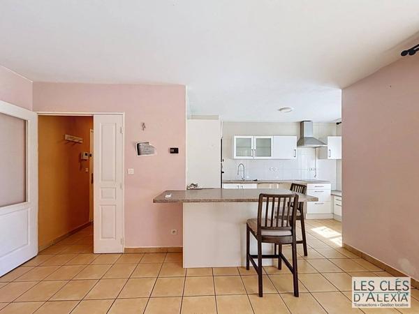 VAULX-EN-VELIN – T4 de 89,33 m² avec terrasse, jardin privatif et garage double en sus