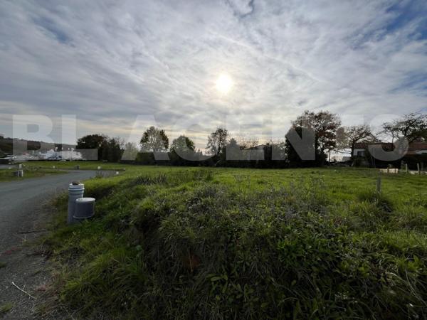 Terrain constructible en lotissement 