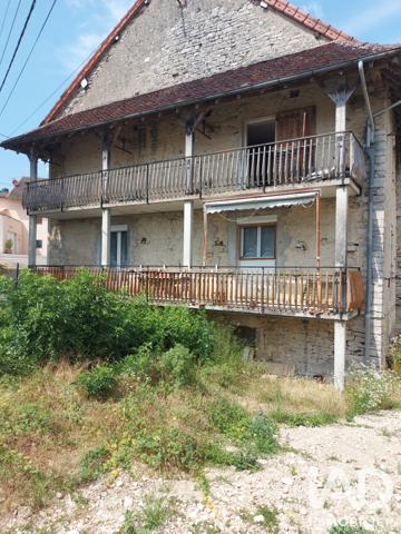 Maison à vendre 8 pièces 197 m² Orgelet