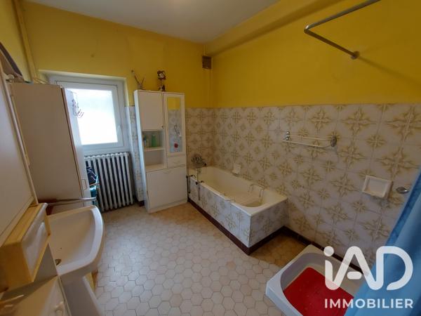 Maison à vendre 8 pièces 197 m² Orgelet