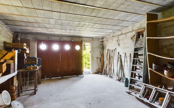 Maison à vendre    6 pièces •  Saint-Marcellin