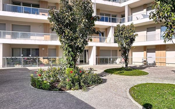 Appartement à vendre    2 pièces •  Reims