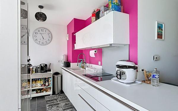 Appartement à vendre    2 pièces •  Reims