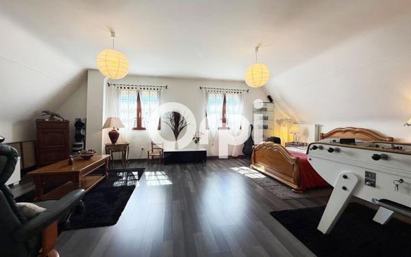 Maison à vendre    6 pièces • 180 m2 Soissons