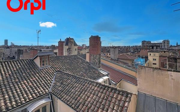 Appartement à vendre    2 pièces • 49 m2 Lyon 5