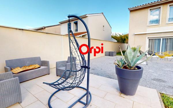 Maison à vendre    5 pièces •  Vaulx-en-Velin