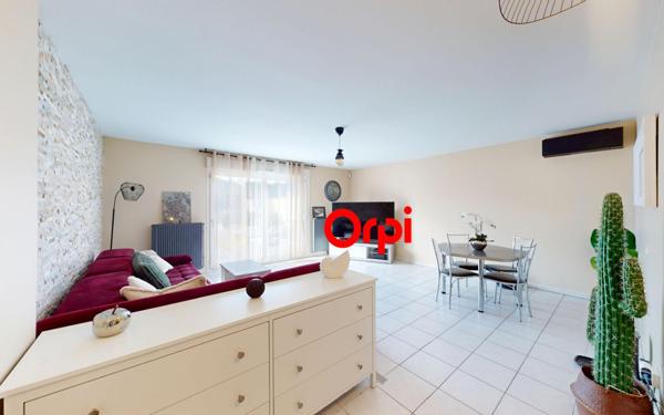 Maison à vendre    5 pièces •  Vaulx-en-Velin