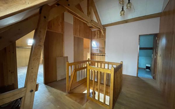 Maison à vendre    6 pièces • 228,54 m2 Rodez