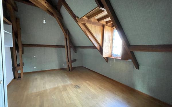 Maison à vendre    6 pièces • 228,54 m2 Rodez