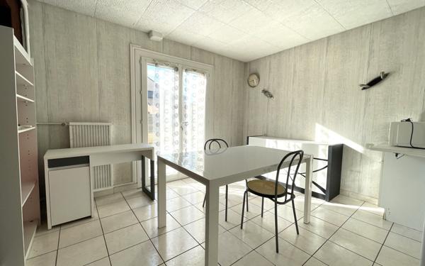 Maison à vendre    6 pièces • 228,54 m2 Rodez