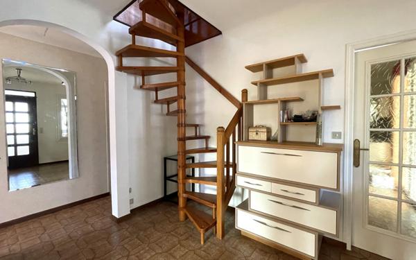 Maison à vendre    6 pièces • 228,54 m2 Rodez