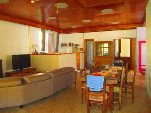 IMMEUBLE GITE 1000M2 PIED PISTE PELVOUX