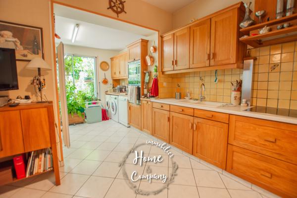 Maison
                                                                                                                                                                                                                                                                                                                        4 pièce(s)                                                                                                                                                                                                          3 chambre(s)                                                                                                                                                                                                          104.05  m²