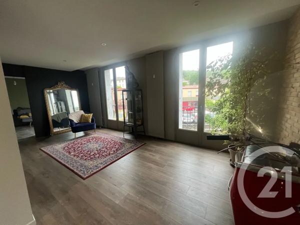 Appartement F4 à vendre  6 pièces - 120 m 2   AURILLAC  - 15