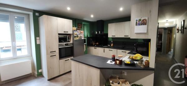 Appartement F4 à vendre  6 pièces - 120 m 2   AURILLAC  - 15