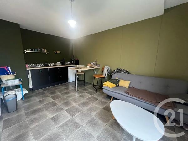 Appartement F4 à vendre  6 pièces - 120 m 2   AURILLAC  - 15