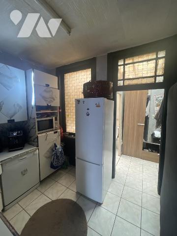 A VENDRE à LILLE Maison squattée