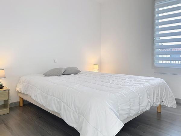 MAISON CONTEMPORAINE RECENTE PROCHE PLAGE