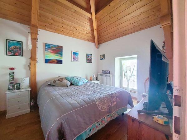 Maison à vendre 8 pièces MEZIN (47)