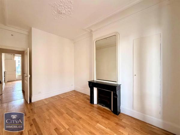 Appartement à louer 4 pièces 84.39m²