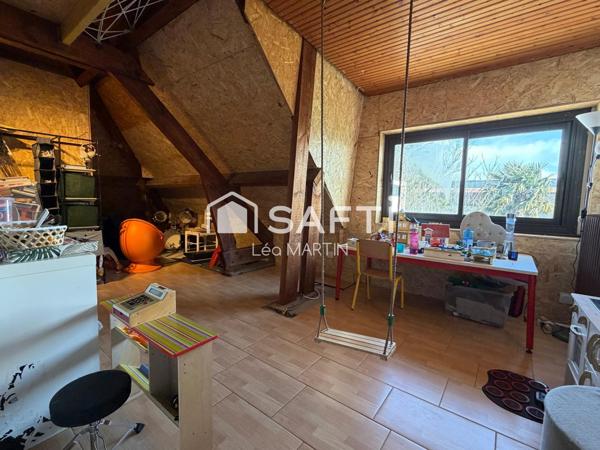 Charmante maison de 173m2 - 5 chambres - Garage