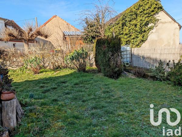 Maison de ville 4 pièces de 106 m² à Châteaumeillant (18370)