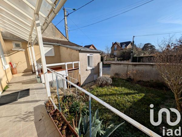 Maison de ville 4 pièces de 106 m² à Châteaumeillant (18370)