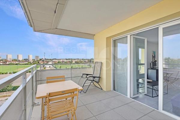 Appartement 3 pièces avec balcon - 2 chambres A VENDRE - VENISSIEUX - 61.19 m 2 - 174 000 €