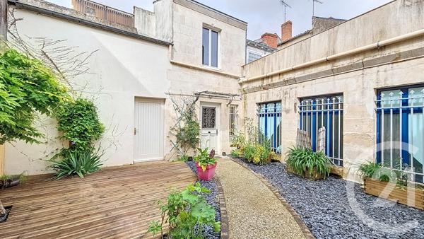 Appartement T4 à vendre  5 pièces - 124,42 m2 LUCON - 85