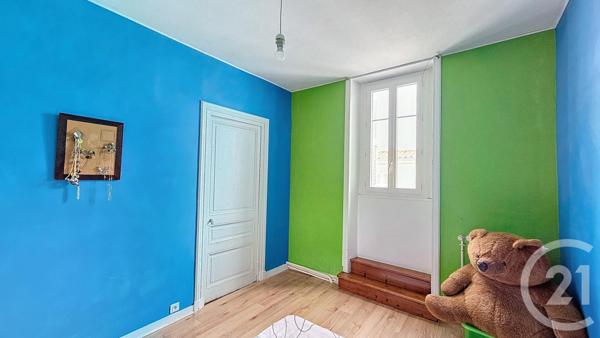 Appartement T4 à vendre  5 pièces - 124,42 m2 LUCON - 85