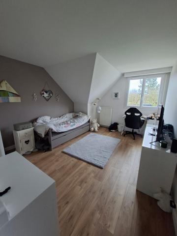 Maison d’architecte 6 pièces – 4 chambres