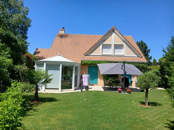 Maison d’architecte 6 pièces – 4 chambres