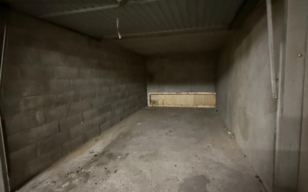Stationnement à vendre
