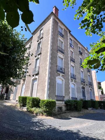 Appartement de 105 m²  avec parking et  DPE A