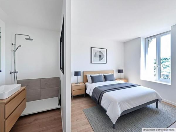 Appartement de 105 m²  avec parking et  DPE A