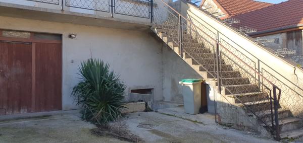 Cuisles (51700) MAISON AVEC COUR