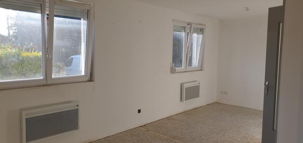 Cuisles (51700) MAISON AVEC COUR