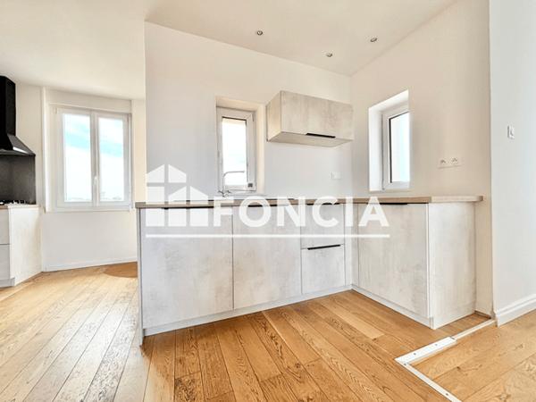 Location Appartement 5 pièces 110.61 m² - 3 BIS RUE DE CASTELNAU 57000 METZ Metz 57000