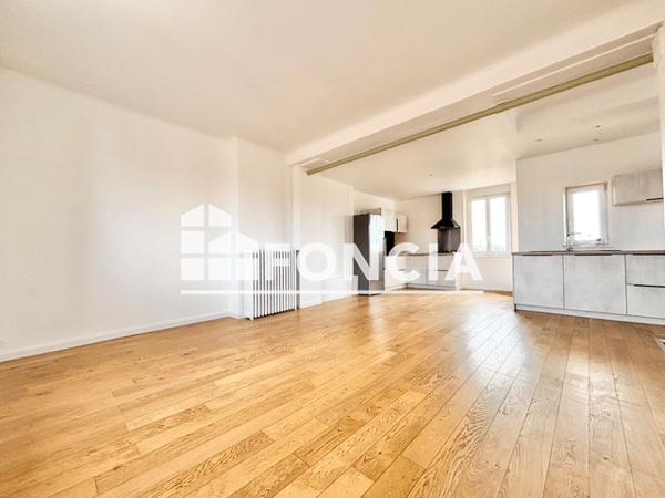 Location Appartement 5 pièces 110.61 m² - 3 BIS RUE DE CASTELNAU 57000 METZ Metz 57000