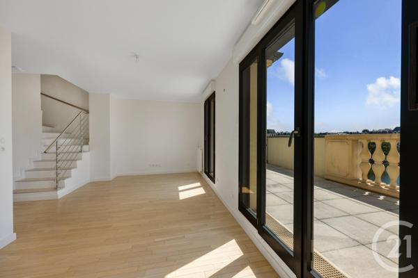 Appartement Duplex à vendre  4 pièces - 79,15 m2 CLAMART - 92