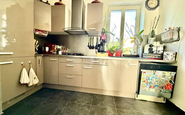 Maison à vendre    5 pièces •  Persan