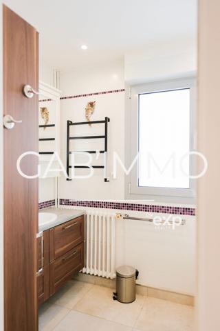 Charmant T3 de 69 m² avec vue parc – Paris 13ème (Glacière)