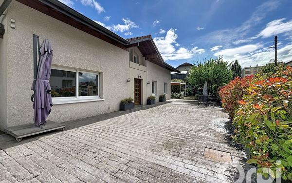 Maison à vendre    8 pièces • 254 m2 Ambilly