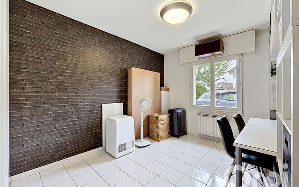 Maison à vendre    8 pièces • 254 m2 Ambilly