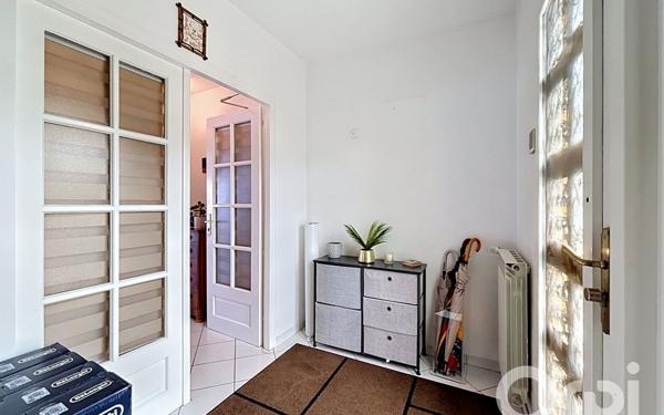 Maison à vendre    8 pièces • 254 m2 Ambilly